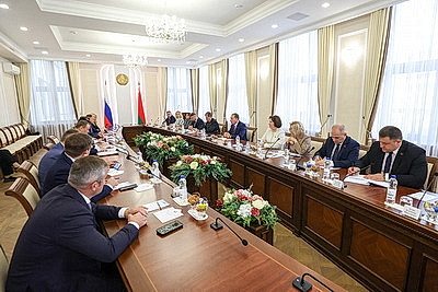 В Беларуси отметили поступательное движение к $2 млрд товарооборота с Ленинградской областью