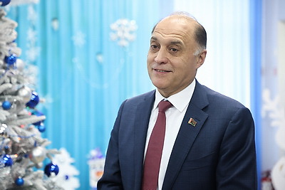 Вольфович: участие в акции "Наши дети" помогает нам стать добрее