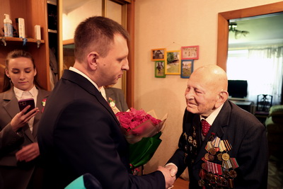 В Минске поздравили защитника Сталинграда Ивана Назаренко