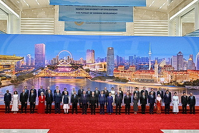 Лукашенко в Тяньцзине принимает участие в торжественном приеме в честь участников саммита ШОС