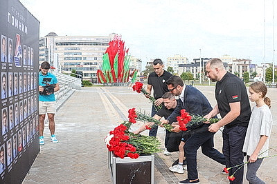 В Минске почтили память хоккеистов "Локомотива" из Ярославля