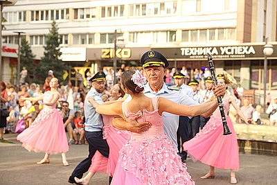 Жители Бреста масштабно отметили День города