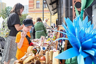 Торговая ярмарка регионов Беларуси и России начала работу в Нижнем Новгороде