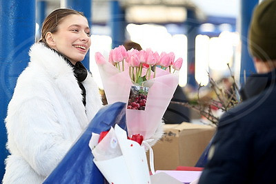 На улицах белорусских городов в преддверии 8 Марта