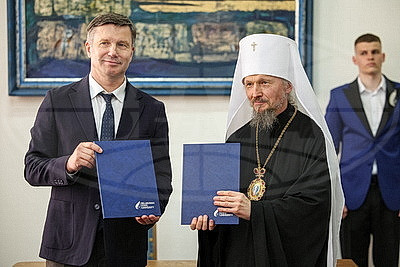 Митрополит Вениамин: патриотизм должен не только формироваться, но и укрепляться во время обучения в вузе