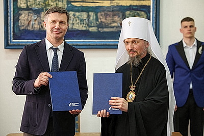 Митрополит Вениамин: патриотизм должен не только формироваться, но и укрепляться во время обучения в вузе