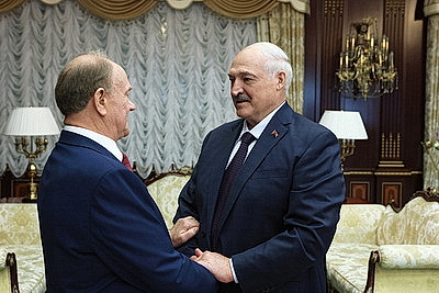Лукашенко встретился с лидером КПРФ Зюгановым