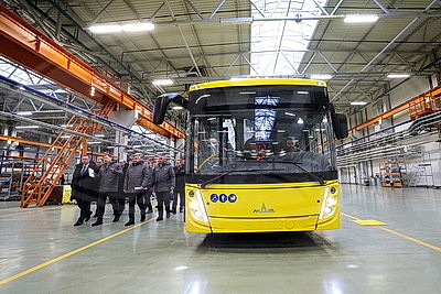 Как будут расширять автобусное производство МАЗ? Турчин ознакомился с производственными цехами