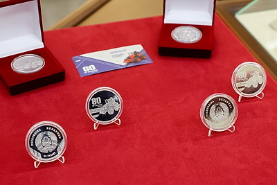 Первые памятные монеты, отчеканенные в Беларуси, поступят в продажу 29 апреля