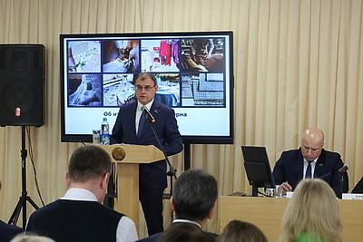 Дисциплина, технологии, работа с рынками: концерну "Беллегпром" поставлены задачи на 2026 год