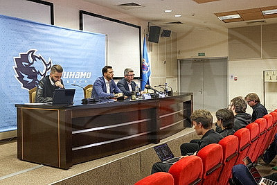 "Находимся с тренерским штабом на одной волне". Брылин о работе в "Динамо"