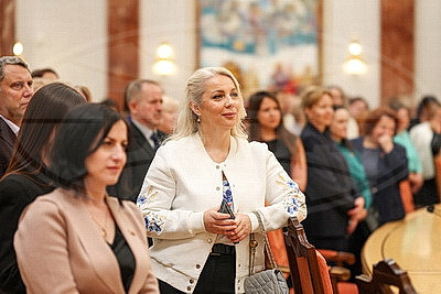 Знаковое событие в преддверии Дня медработников. Во Дворец Независимости пригласили врачей Минска
