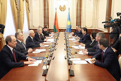 Сергеенко на встрече с делегацией Казахстана отметил роль парламентариев в продвижении объединительной повестки