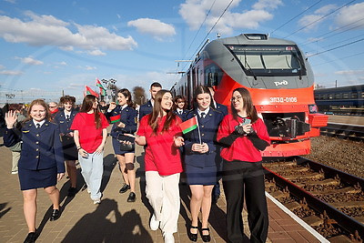 В Орше встретили первый беспересадочный поезд из Смоленска