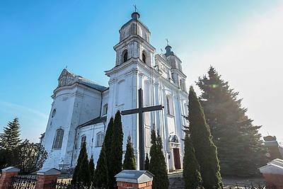 Достопримечательности. Костел Святой Троицы в деревне Дуниловичи