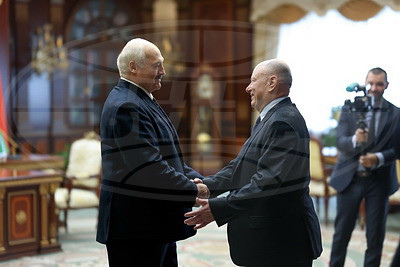 Лукашенко предложил компаниям Потанина более тесное сотрудничество с Беларусью