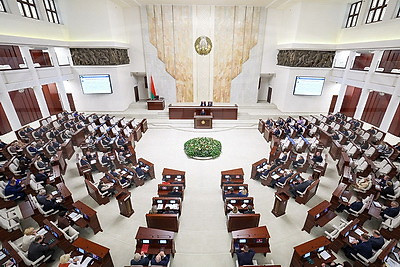 В Минске состоялась третья сессия Палаты представителей