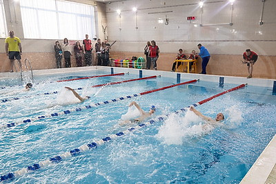Победа над собой. Турнир по водным видам спорта "Спешиал Олимпикс" в Витебске собрал около 80 участников