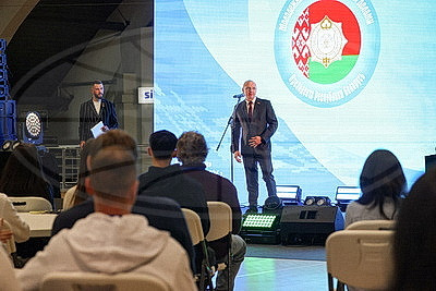 Форум "Молодежь и будущее" собрал в РГЦ "Силичи" 150 участников