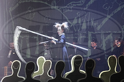 Государственный русский драматический театр им. Ф.М. Достоевского представил на "M.@rt.контакт" спектакль "Чехов. Водевили"