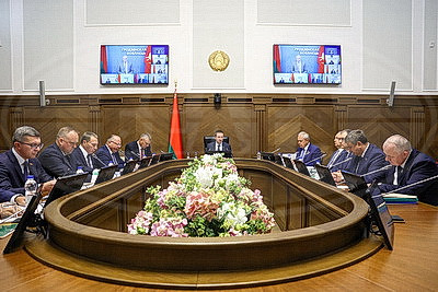Проекты прогноза соцэкономразвития и республиканского бюджета на 2027 год рассмотрели в правительстве