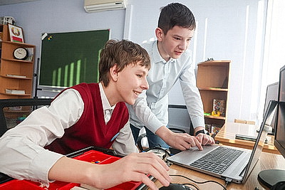 Лучшие в стране: как кузница талантов в Могилеве стала флагманом допобразования