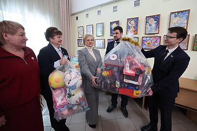 Около 3 тыс. человек в Витебской области получили помощь в рамках акции "Елка желаний"