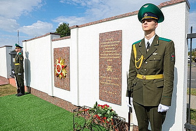 Памятную доску воинам-красноармейцам Московской области открыли в Бресте