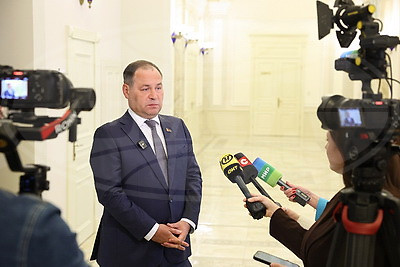 Инфляция - не выше 6%, ЗВР - не ниже $12,8 млрд. Глава Нацбанка о целевых показателях на 2027 год