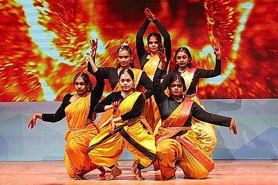 Культурное наследие разных стран продемонстрировали в Витебске на празднике национального творчества "Э.Т.Н.О."