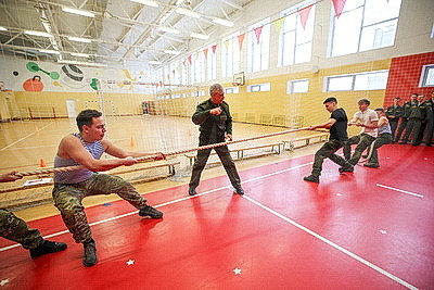 Масштабные соревнования между военно-патриотическими клубами прошли в Минском районе