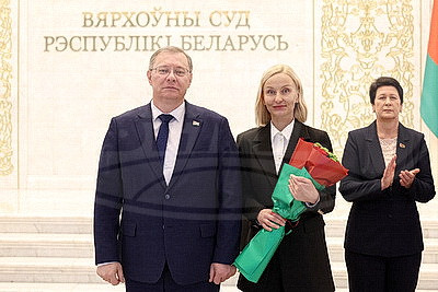 Швед - молодым судьям: вы - олицетворение справедливости, суд начинается с вас