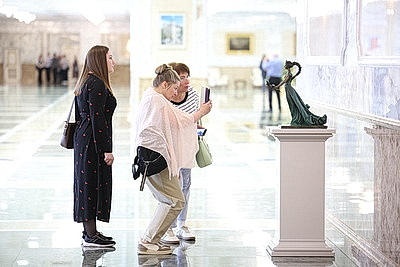 Сотрудники РНПЦ онкологии и медицинской радиологии стали гостями Дворца Независимости