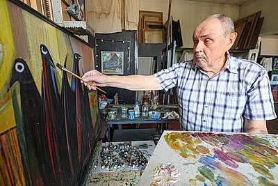 Художник из Лепельского района удостоен звания заслуженного деятеля искусств