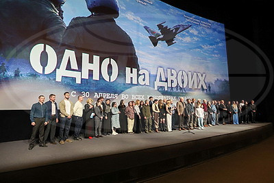 В Минске представили фильм о летчиках-героях "Одно на двоих"