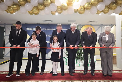Красота, комфорт, современное оборудование. Новую школу открыли в микрорайоне "Минск-Мир"