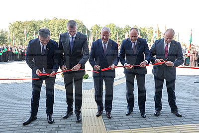 Многофункциональный спорткомплекс открыли в Ганцевичах