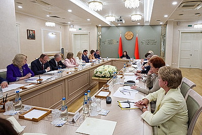 Экспертный совет при Совете Республики рассмотрел развитие благотворительности в здравоохранении