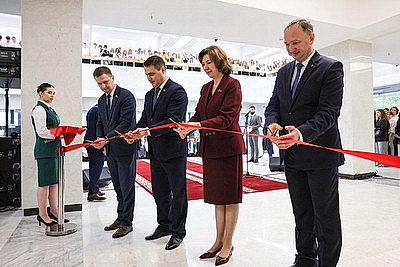 Реконструкция "Корабля" закончилась. В Минске открыли обновленный корпус БНТУ