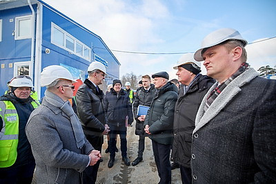 Кухарев посетил строительную площадку "Газпром центра" и нового корпуса 6-й ГКБ