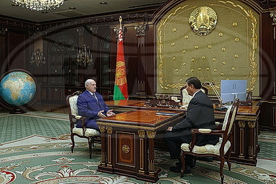 Лукашенко принял с докладом главу МИД по итогам его визитов в страны Африки