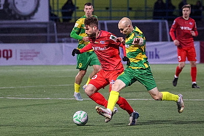 "Неман" вышел в лидеры футбольного чемпионата Беларуси