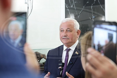 Промышленность, АПК и развитие региона в целом. Доклад Пархомчика по Брестской области