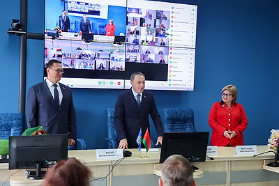 Нового руководителя представили коллективу Госстандарта
