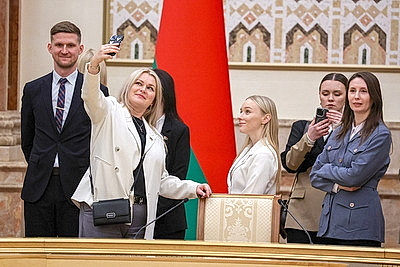 Сотрудники "Гродноэнерго" посетили Дворец Независимости