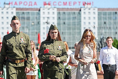 На площади Победы в Витебске состоялось открытие Дней молодежи
