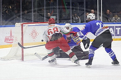 Команда Президента вышла вперед в финальной серии РХЛ