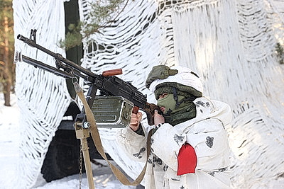 Брестские десантники во время проверки ВС: готовы терпеть трудности для защиты страны