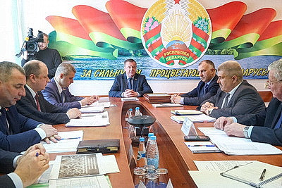 Убрать заросли кустарников, взять копани на контроль. Акценты в мелиорации обсудили на совещании в "Белводхозе"