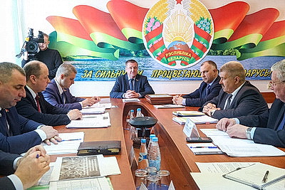 Убрать заросли кустарников, взять копани на контроль. Акценты в мелиорации обсудили на совещании в "Белводхозе"